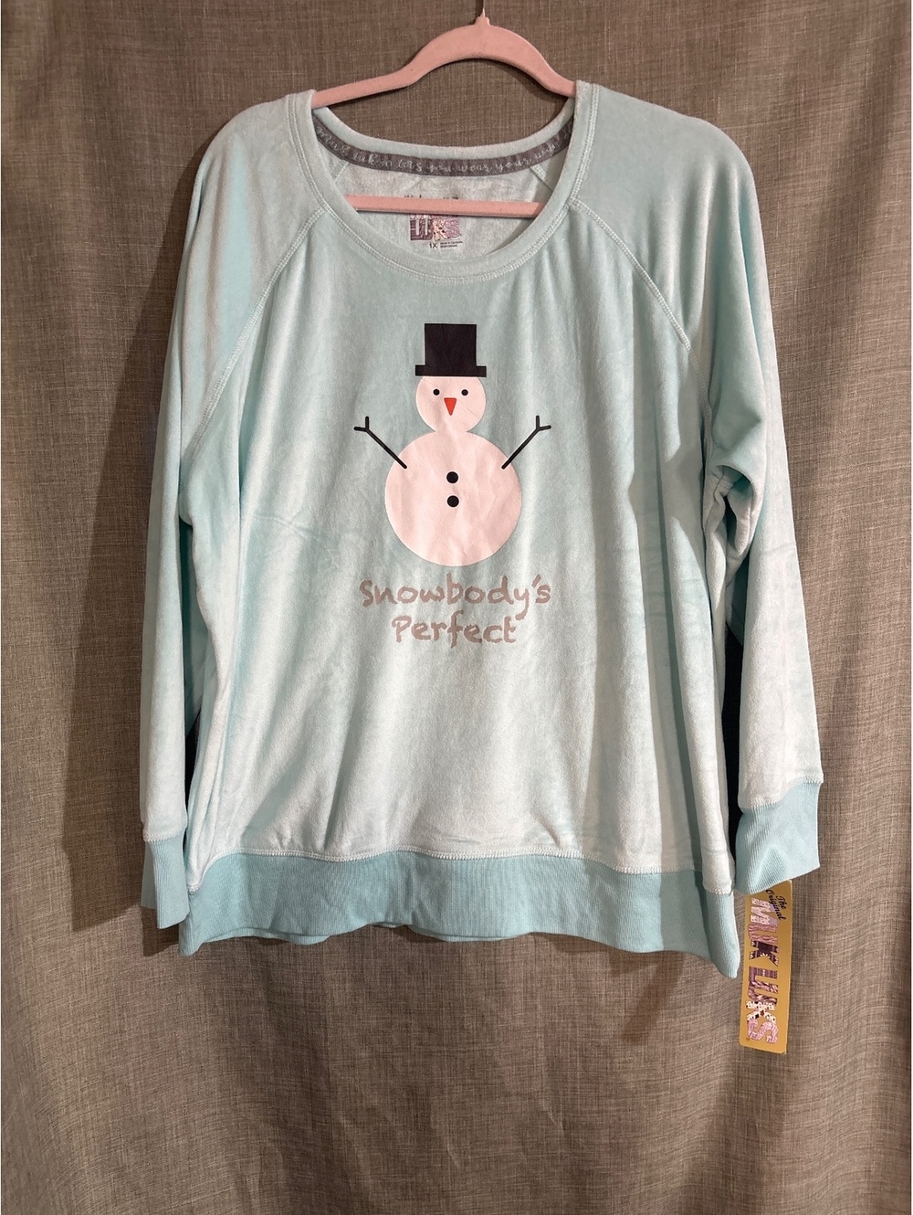 EXTREMELY soft Muk Luks Light Blue Snowman Sweatshirt Size 1X